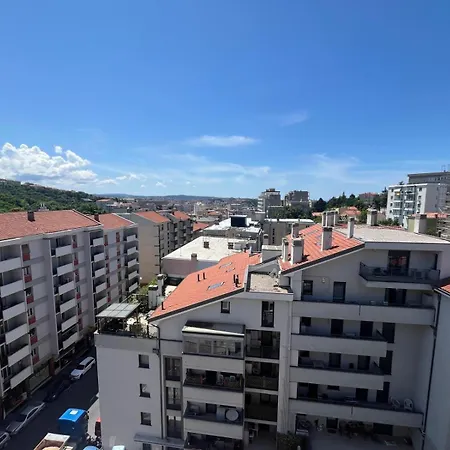 Apartment Urbannest *